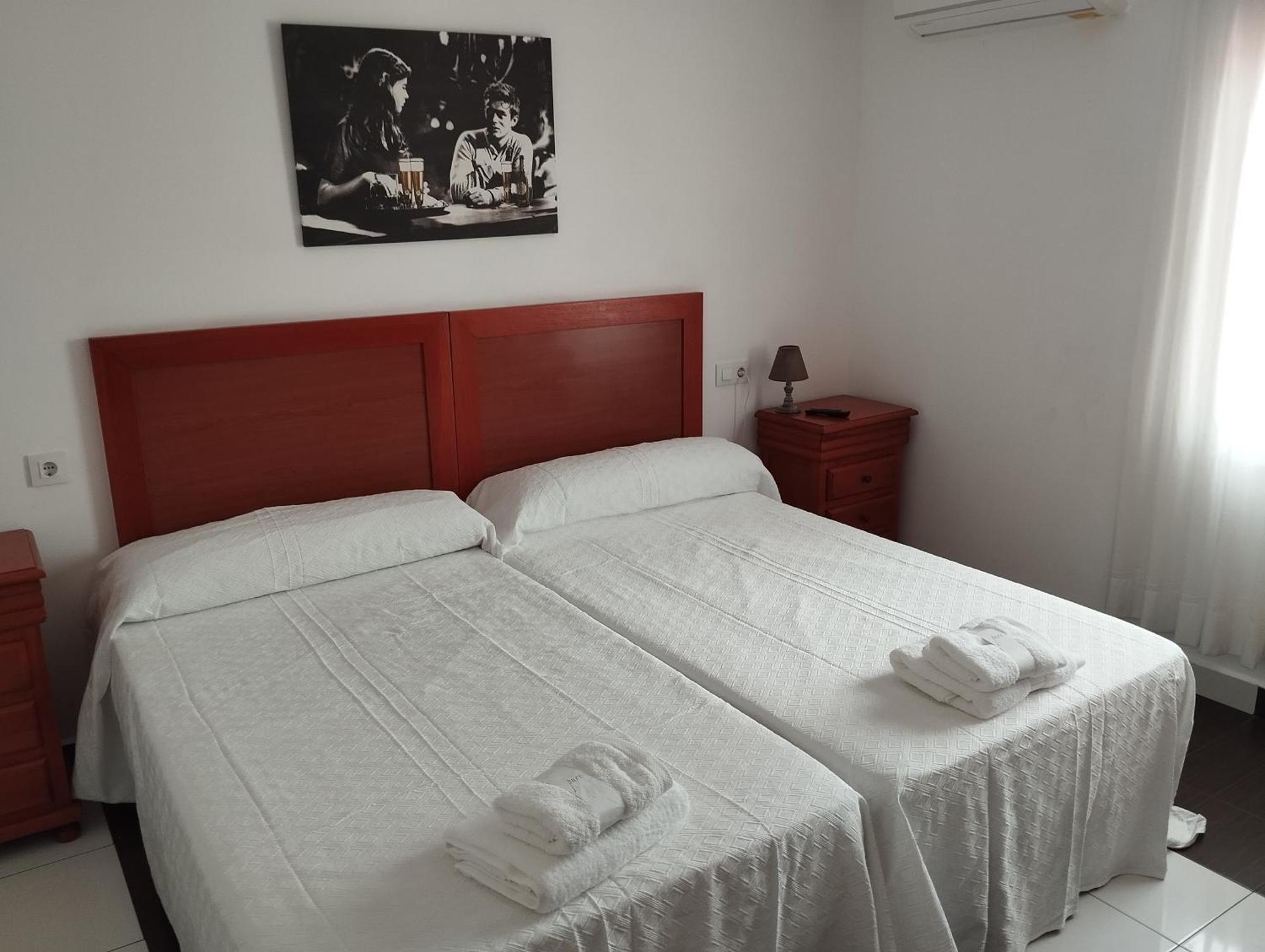 Hostal Bordillas Pomaluengo 외부 사진