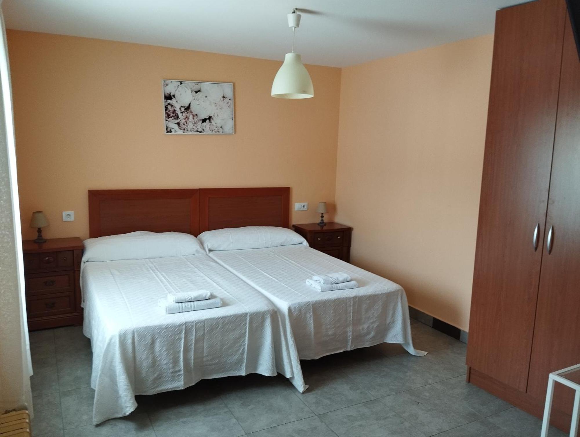 Hostal Bordillas Pomaluengo 외부 사진